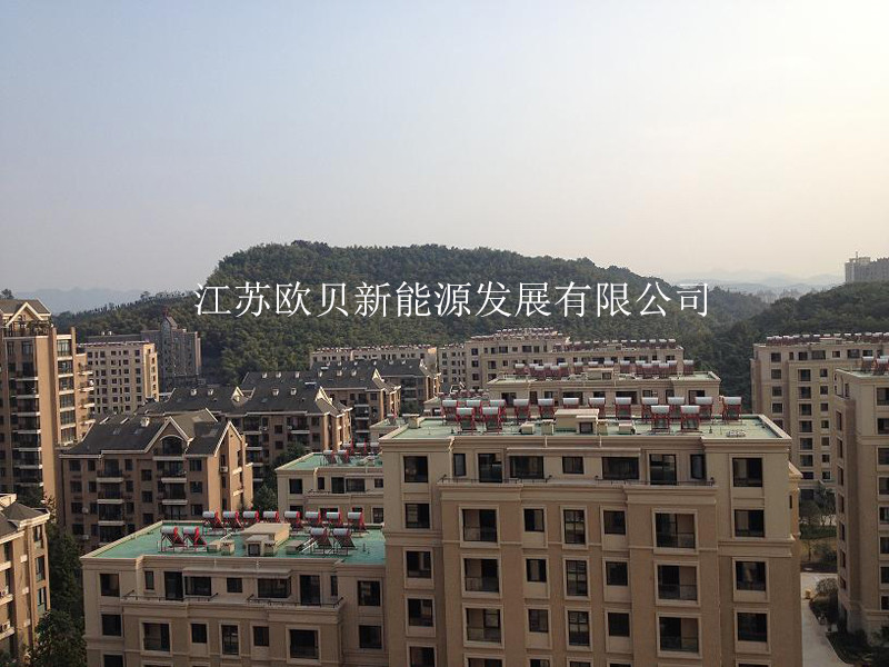 杭州恒腾房地产438台太阳能安装工程