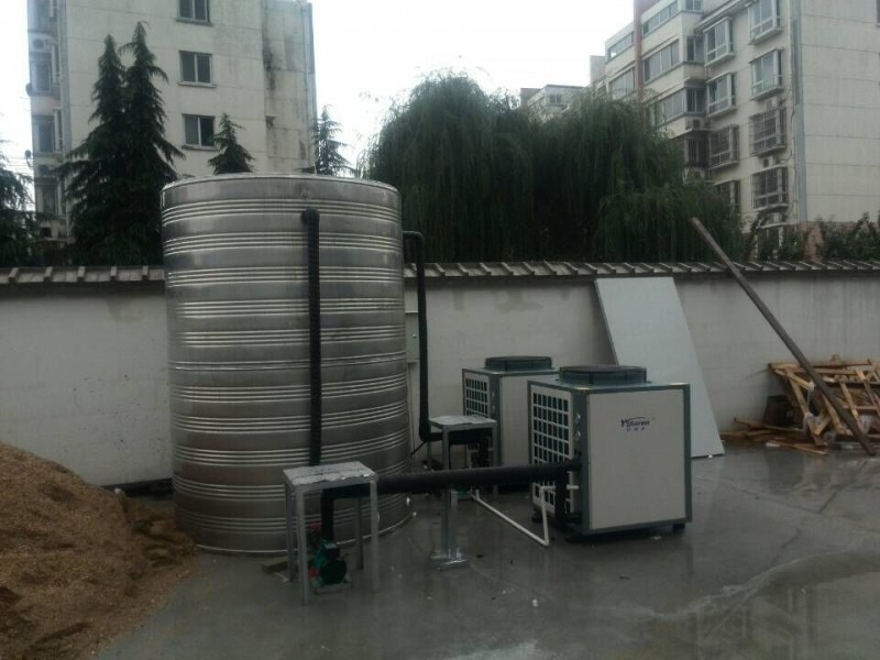 泰兴星期八宾馆空气能热水系统